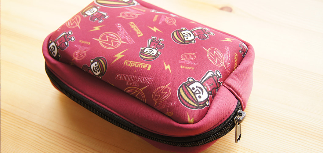 ネオプレン コスメポーチ